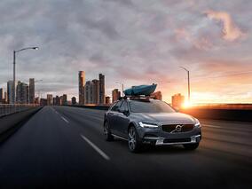 Volvo Cars с рекордни продажби за 2016 г.